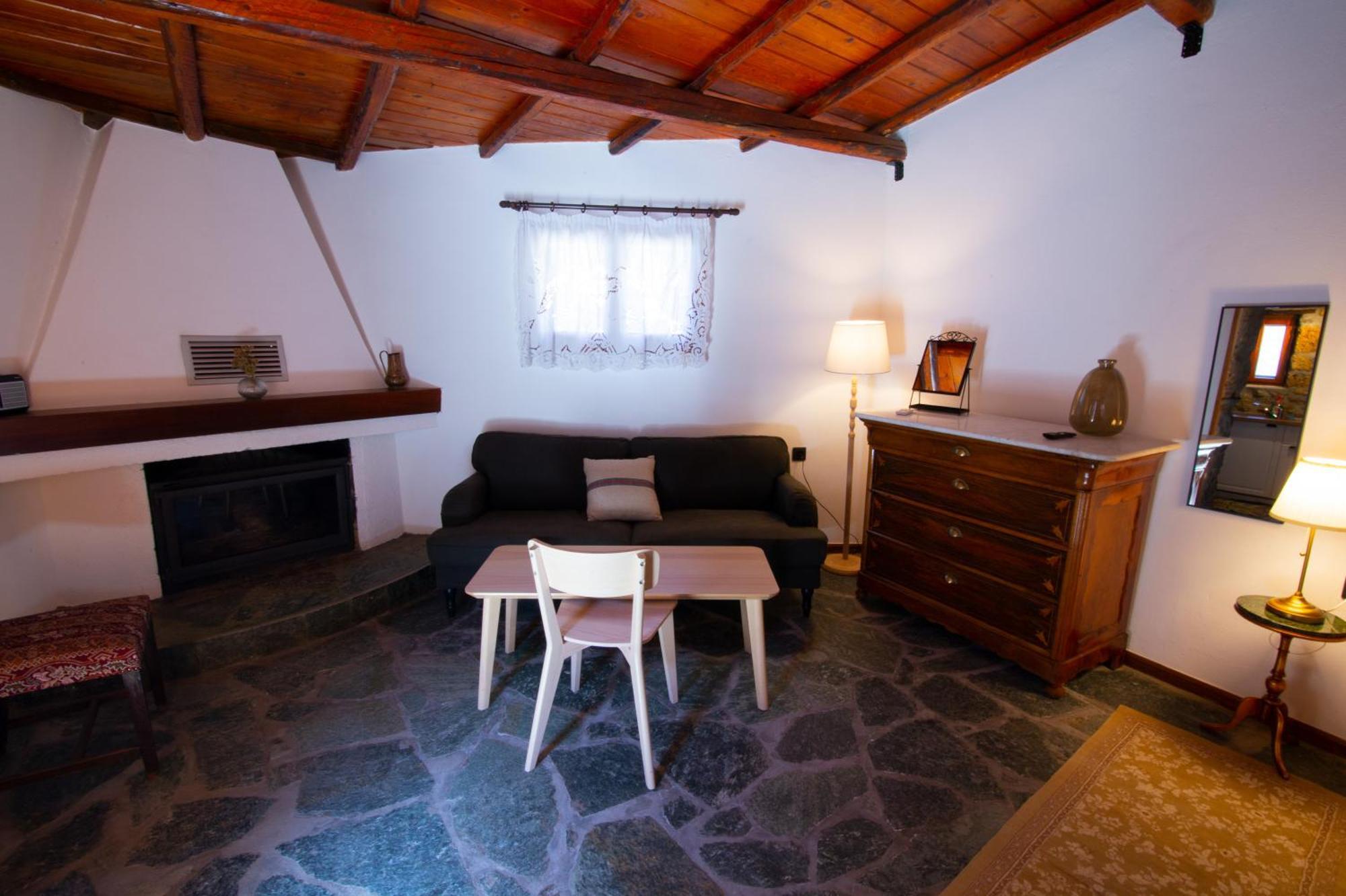 Ferienwohnung Fteri Stone House In Platanos, Akrata Exterior foto